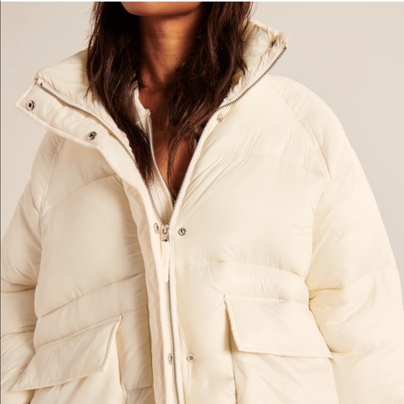 NWT A&F Off-white Utility Puffer - Picture 6 of 7